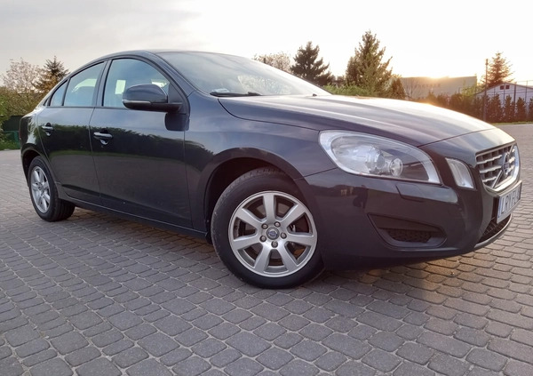 Volvo S60 cena 36000 przebieg: 283000, rok produkcji 2012 z Dęblin małe 781